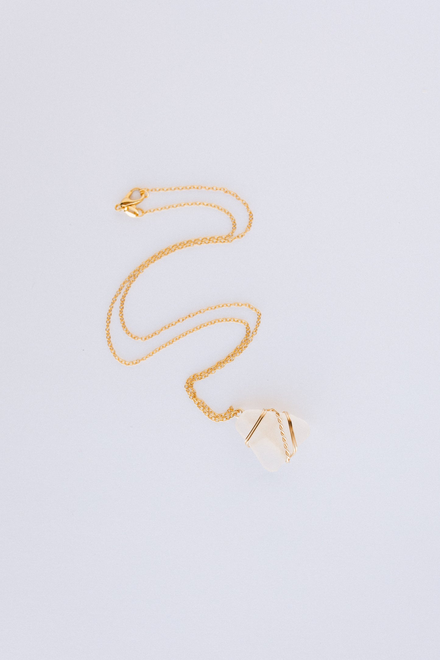 White and Gold Necklace